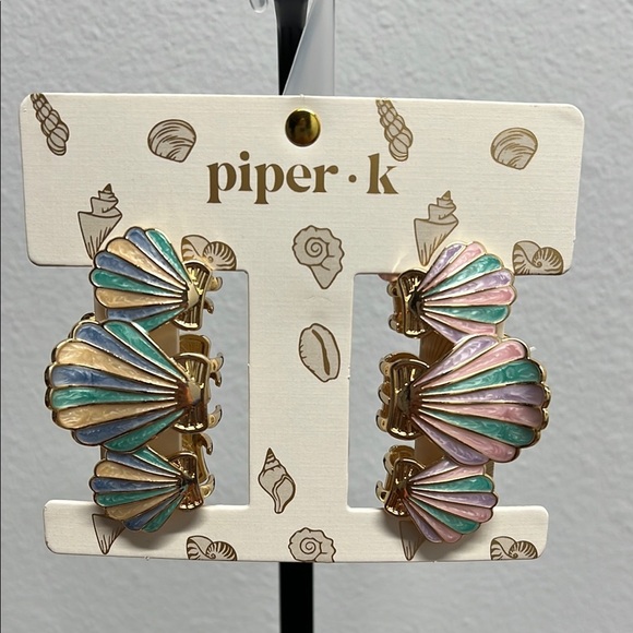 Piper K | Pastel Colored Metal Seashell Hair Clips - Picture 1 of 3